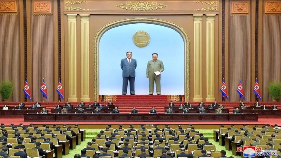جلسه پارلمان کره‌شمالی برای ساخت «سرزمین پریان سوسیالیستی» 