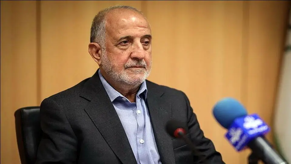 قصور منابع طبیعی در خشکی درختان چیتگر و سرخهحصار