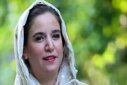 بستری شدن آتیلا پسیانی در بیمارستانی در فرانسه/ ستاره پسیانی: سفر پدرم برای درمان نبوده است