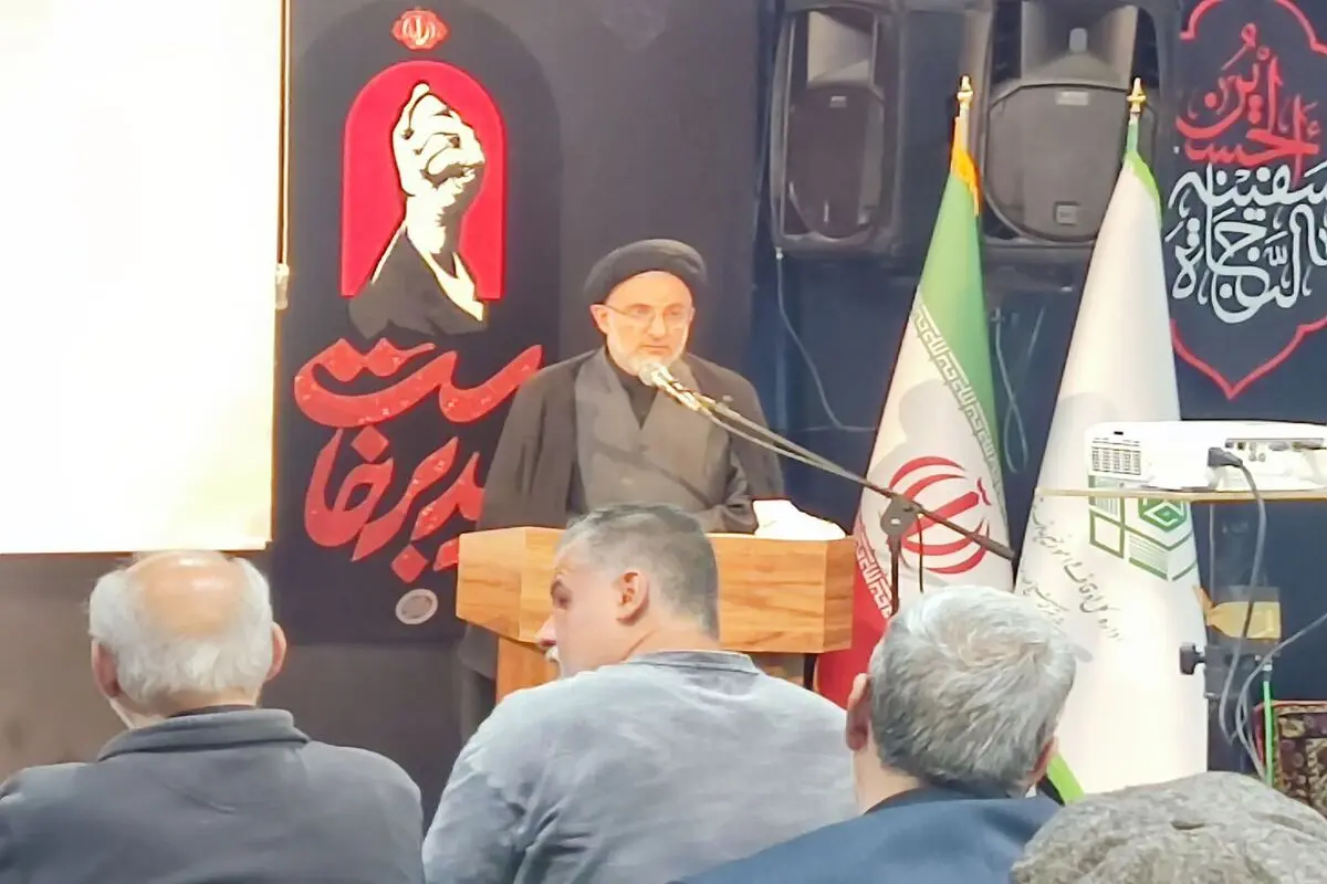 رئیس سازمان اوقاف و امور خیریه: رهبر معظم انقلاب از روز نخست رهبری، در اتاق جنگ حضور دارند