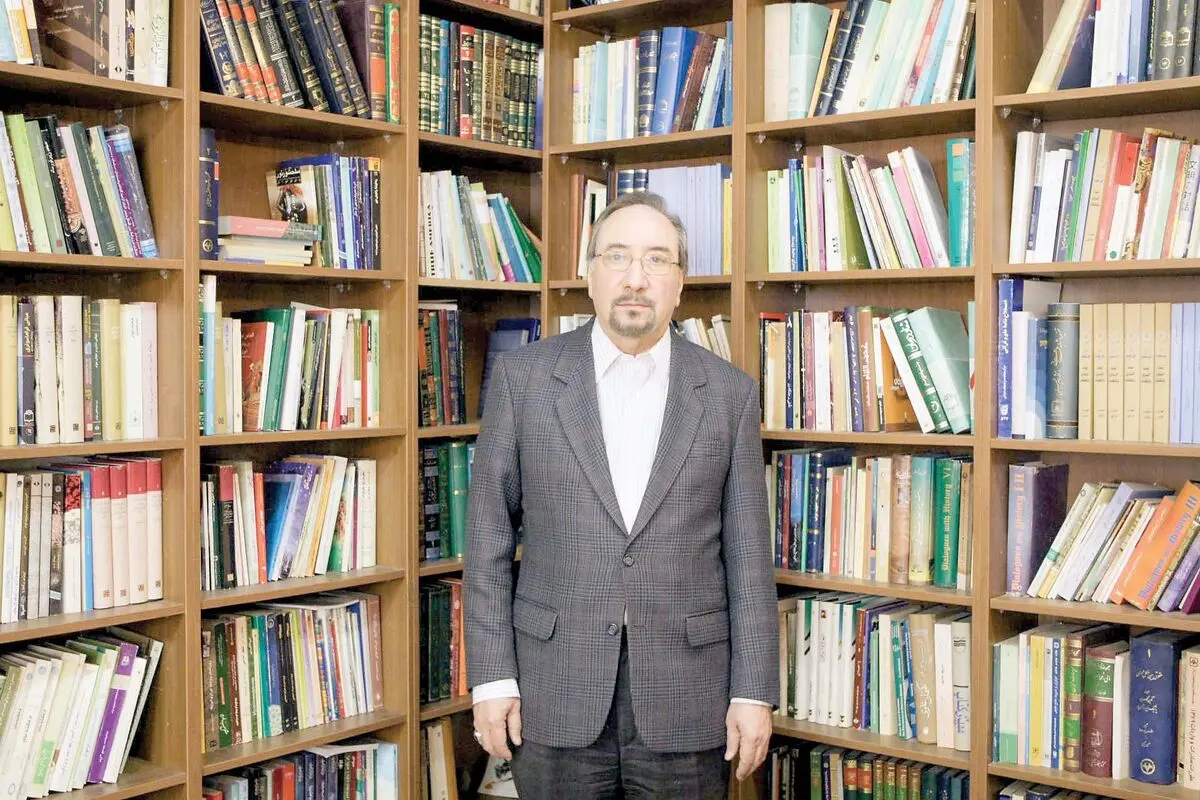 وطن‌پرستی فعالیت سیاسی نیست