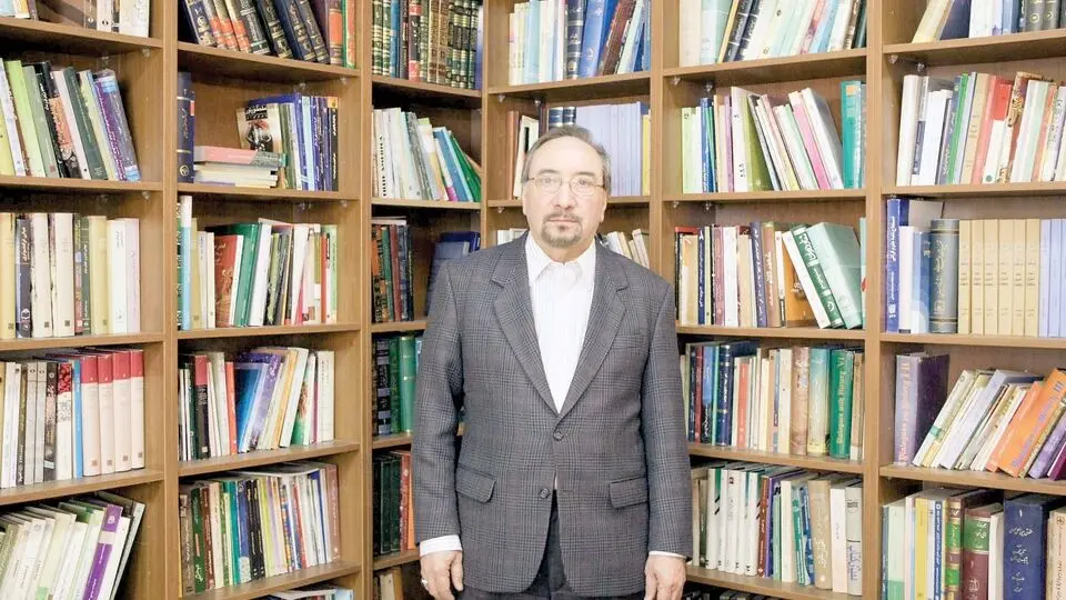 وطن‌پرستی فعالیت سیاسی نیست