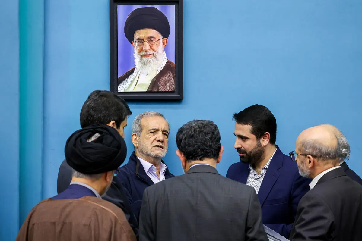 رئیس جمهوری در جلسه شورای‌عالی فضای مجازی: ادامه فیلترینگ قابل قبول نیست

