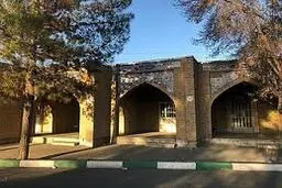 پیش‌کسوتان فراموش نشوند

