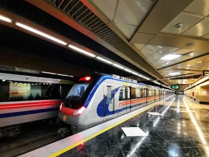 مترو در روز شیراز رایگان است
