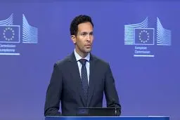 سخنگوی مسئول سیاست خارجی اتحادیه اروپا: پنجره دیپلماسی با ایران باز است
