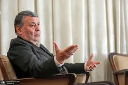 سید محمد صدر: به ظریف گفتم حسادت یک مشکل ریشه‌ای در میان مسوولان ما است

