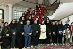 دیدار سفیر ایران در مالزی با زنان فوتبالیست+ عکس