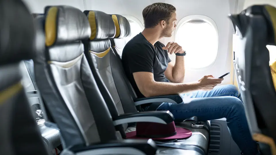 آیا می‌توانیم صندلی هواپیما را خودمان انتخاب کنیم؟

