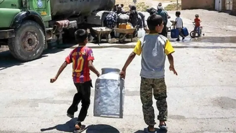 آخرین آمار مصرف آب در تهران / ۶۹ درصد تهرانیها بالاتر از الگو آب مصرف میکنند