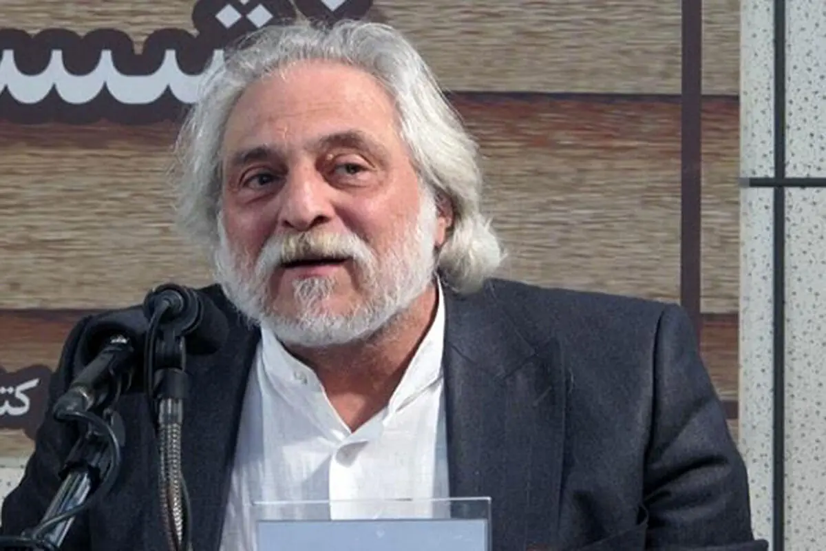 مهدی فیروزان در سوگ فرزند خود نشست

