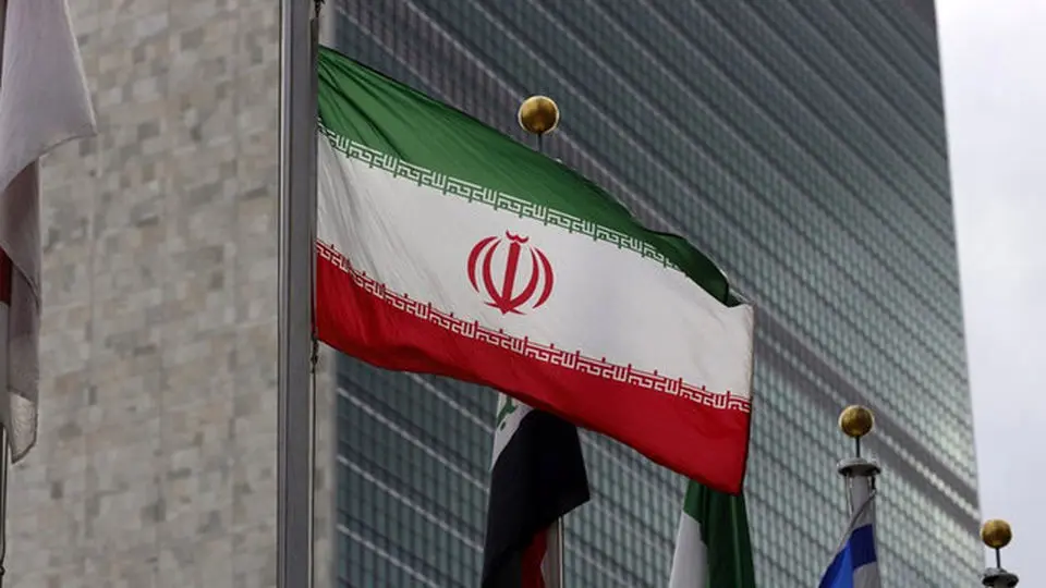 زندانی ۱۹ ساله فرانسوی در ایران آزاد شد