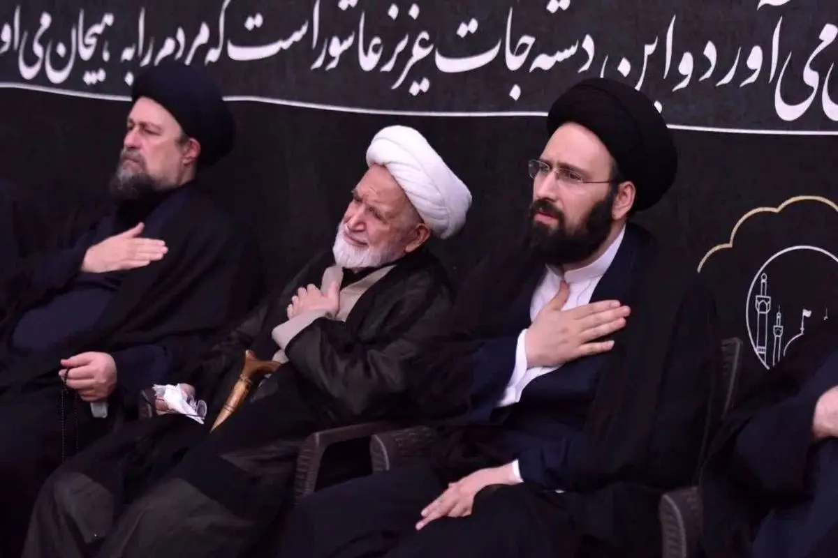 مهدی کروبی در مراسم عزاداری حرم امام خمینی (ره) شرکت کرد + عکس 