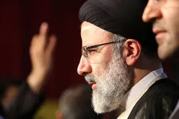 نظام مقدس جمهوری اسلامی کشور پیشرفته است/ وزارت دفاع هم تولید موشک و هم تولید پهپاد می‌کند و هم بزرگراه و آزادراه می‌سازد