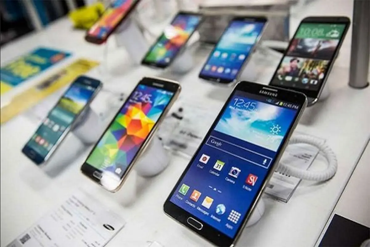 واردکنندگان مجازند چقدر موبایل وارد کنند؟