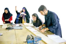 تبعیض؛ خراش جانکاه بر روح ظریف جوانان