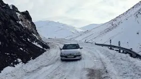 رانندگان برای عبور از مسیر کوهستانی زنجیر چرخ داشته باشند