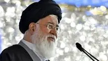 بعد از حجاب که در راس مسائل است، مساله فسلطین باید مورد توجه باشد
