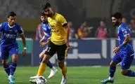 مصدومیت 2 عکاس ورزشی به علت پرتاب ترقه/ ویدئو

