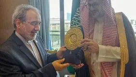 القنصل العام للجمهوریة الإسلامیة الإیرانیة یلتقی رئیس جامعة الملک عبد العزیز
