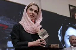 فرهادی و پاکروان بهترین کارگردان شدند