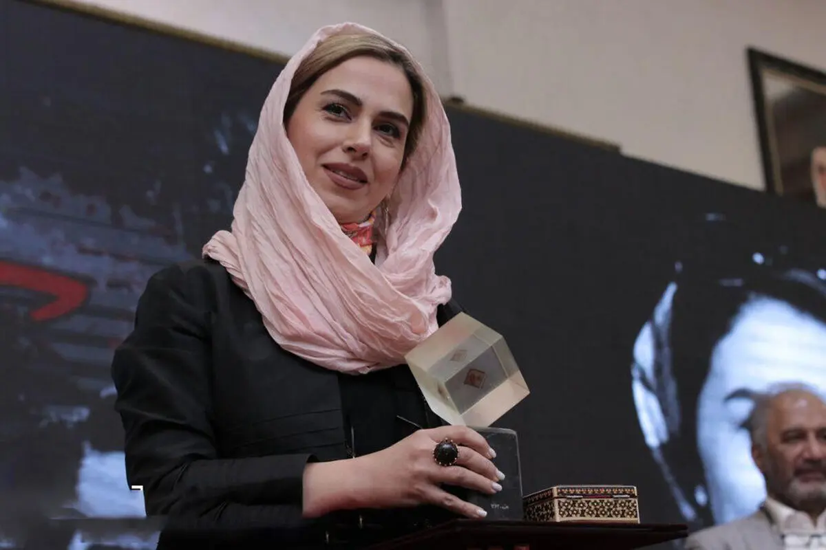 فرهادی و پاکروان بهترین کارگردان شدند