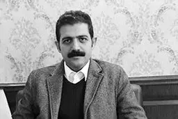 بازداشت وکلایی مانند کامفیروزی  تلاش برای هموار‌کردن مسیر وکلای تبصره ۴۸ است
