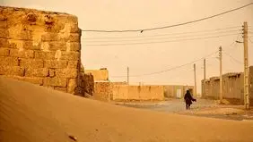 هشدار هواشناسی در پی افزایش سرعت وزش باد و طوفان در منطقه سیستان
