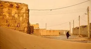 هشدار هواشناسی در پی افزایش سرعت وزش باد و طوفان در منطقه سیستان
