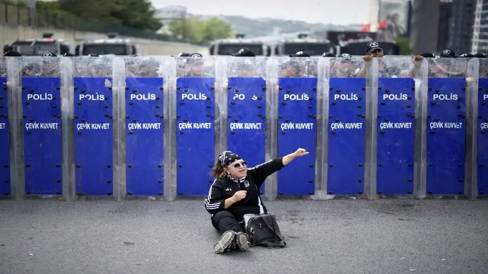 صفکشی اردوغان علیه مخالفان