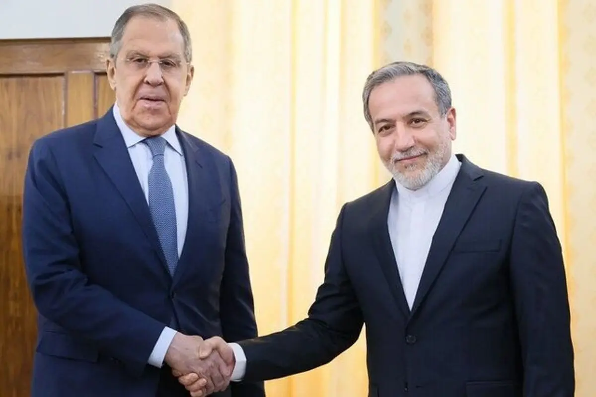 عراقچی و لاوروف دیدار کردند