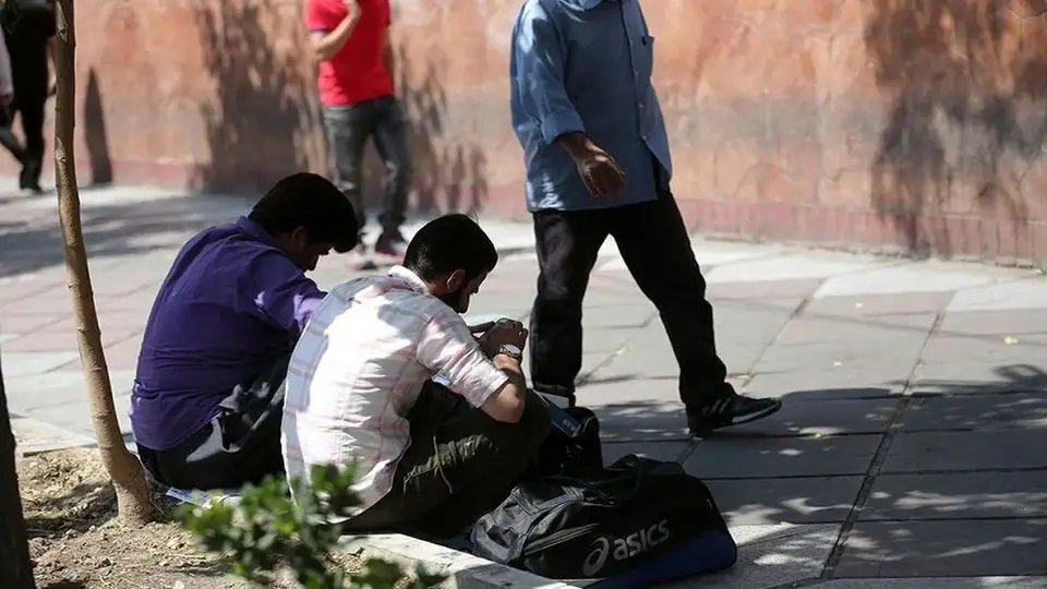 زیر پوست کاهش آمار نرخ بیکاری
