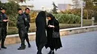  پلیس اماکن ملزم کرده برای جلوگیری از ورود زنان بی‌حجاب مامور جلوی درهای ورودی بگذاریم