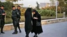  پلیس اماکن ملزم کرده برای جلوگیری از ورود زنان بی‌حجاب مامور جلوی درهای ورودی بگذاریم