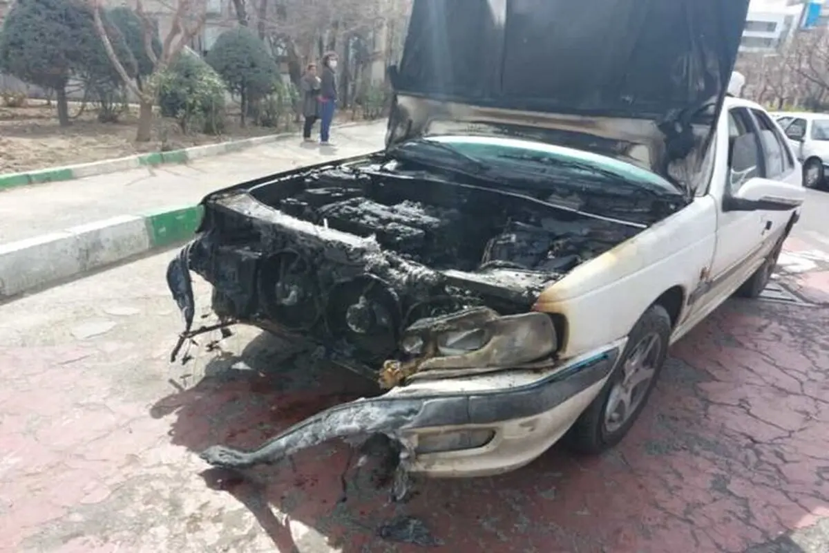تصادف بنز با ۶ خودرو در نیاوران