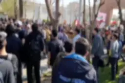 عصبانیت روزنامه اصولگرا از نامه رئیس دانشگاه شریف در باره نقش دانشجویان سهمیه‌ای در ناآرامی‌ها