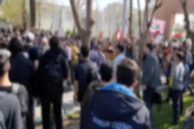 عصبانیت روزنامه اصولگرا از نامه رئیس دانشگاه شریف در باره نقش دانشجویان سهمیه‌ای در ناآرامی‌ها