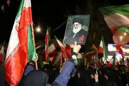 اطلاعیه شماره ۲ قرارگاه برگزاری آیین وداع و تشییع رهبر شهید انقلاب/ مبادی و جاده‌های ورودی به پایتخت همواره باز است و منعی برای ورود وجود ندارد