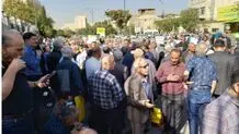 تجمع بازنشستگان فولاد مقابل مجلس