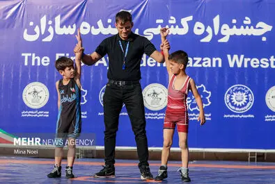 جشنواره کشتی آینده‌سازان در تبریز