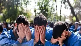 سارقان عجیب در جاده قم دستگیر شدند