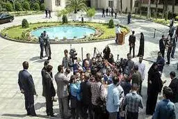 از سفر گروسی تا بازگشت پول بابک زنجانی


