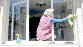 معلمان و پرستارانی که نظافتچی شدند
