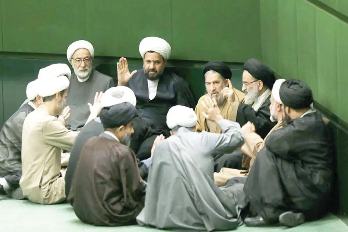 طرحی که به همه مشکوک است
