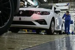 خصوصی‌سازی ایران‌خودرو؛ پایان دولت‌سالاری یا شروع یک اسطوره تازه؟