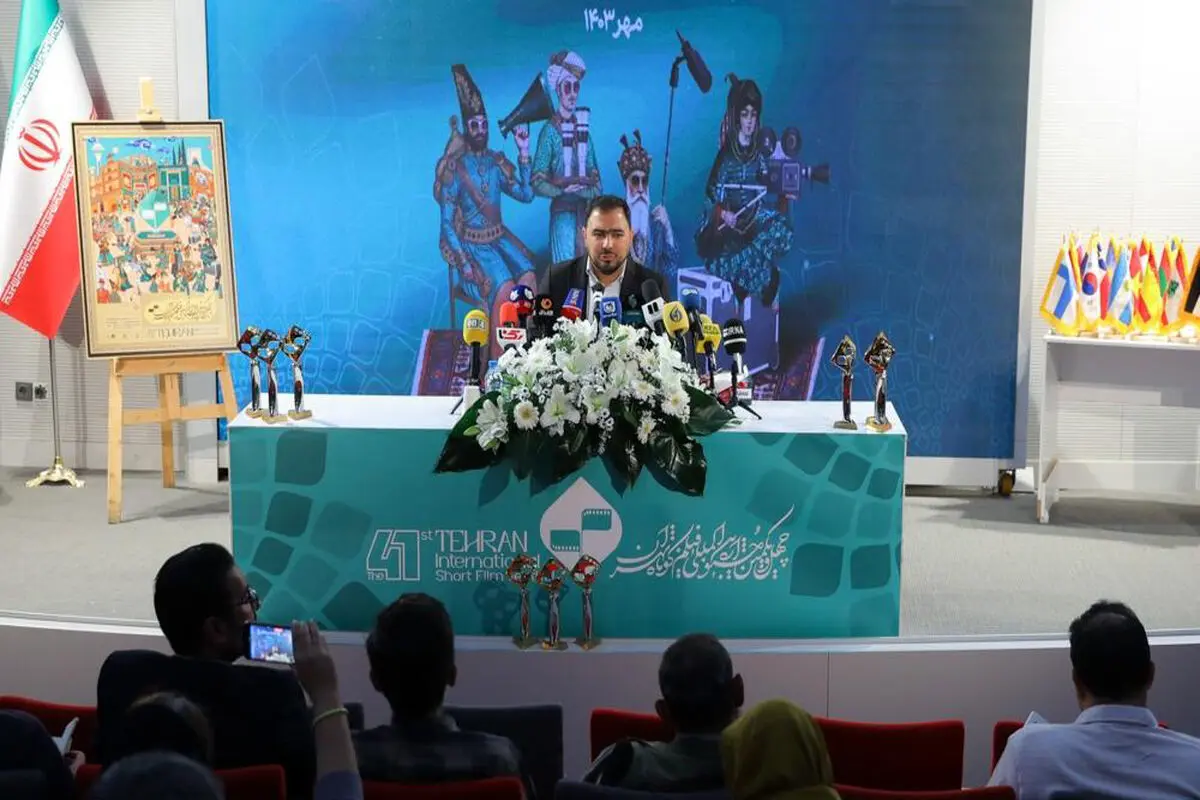 سینمای مبتنی بر خیال یکی از نقاط ضعف ما است

