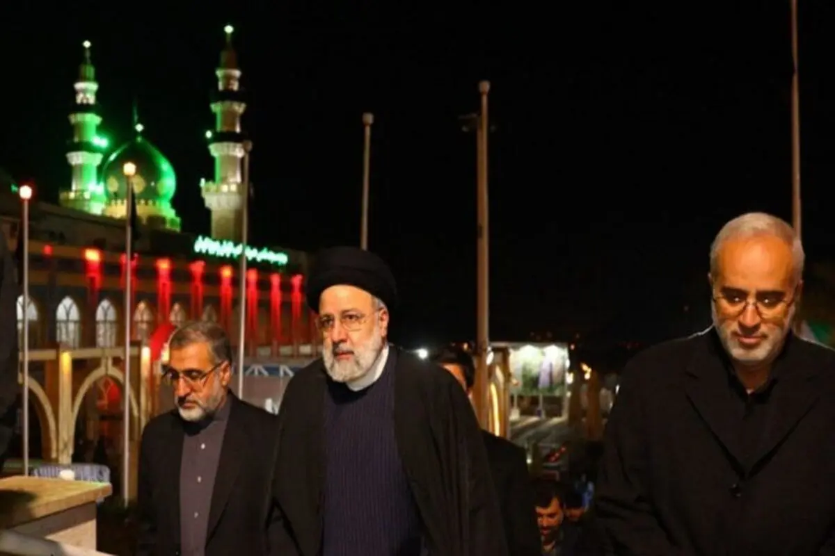 Raeisi arrives in Kerman, visits Gen. Soleimani's grave