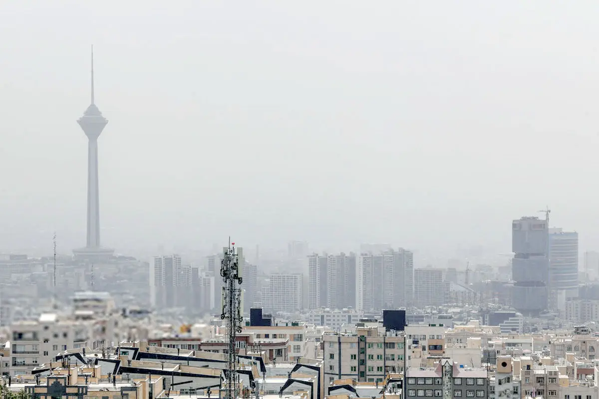 تهران؛ خاکستری مایل به طوسی