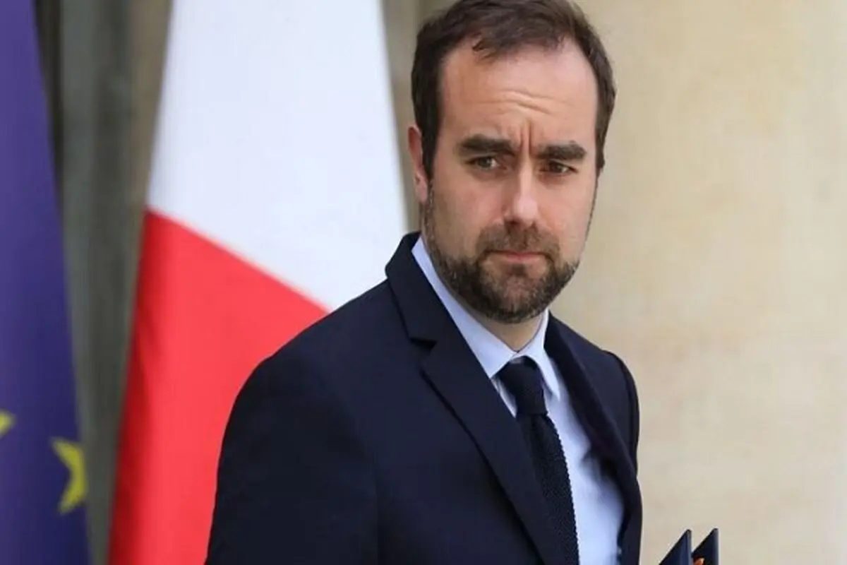 تکذیب حضور سربازان فرانسوی در اوکراین 