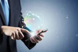 تاب‌آوری کسب‌وکارهای خلاق در اقتصاد بحران‌زده